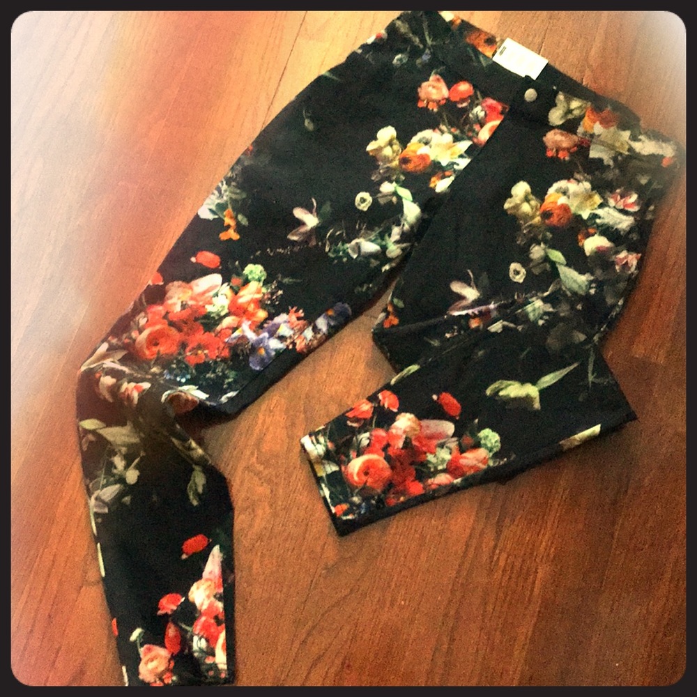 Utopia Large Floral Leggings